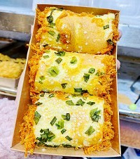 这家蛋糕店的肉松小贝是“杨家坪之光”,味道完全不输某师傅