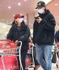掐女友脖子,逼堕胎,虐猫……人设崩成这样,是真的没救了