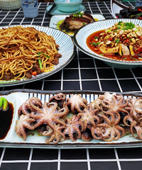 ����ɽ�ҵ���һ���ؾ���������Ʒ����ʳ���׽���Ȼ