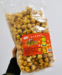 我一口气吃遍100款零食,这些网红零食有踩雷也有种草