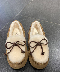 ���������Ҫһ˫UGG����Ь