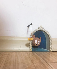 看看DIY做的"踢脚线",佩服自己好有创意