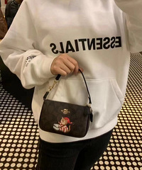 ���ˣ�Coachʥ�������齫��
