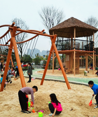 1СʱܵѶͯ԰Ա߾Ǵ԰ˣһ찲