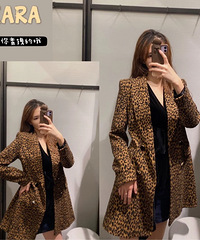 ����һ�����ͺ���ͦ��С��װ�����������İ���