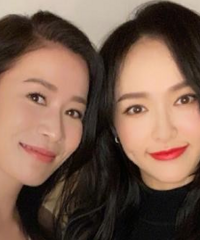 ɵ����Ů�ǵ����¾类Ů������ͷ