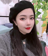 92年的美女老板征婚,离异有孩子