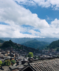 贵州6日深度游,影视基地和苗寨都超有意思,这些美食千万别错过