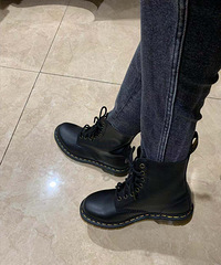 Dr martens 马丁靴上脚,太飒了