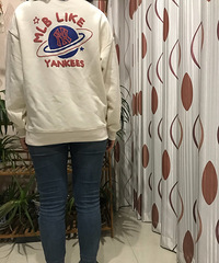 跟团买的情侣卫衣太好看,价格便宜质量却很惊喜,爱了~