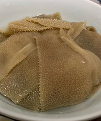 ���ڼҰ�����һ�ٻ������Ʒ�͹���ζ����������