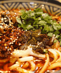 �������С�Ե��һ�������ͯ����䣬ÿ�ڶ������ŵ�ζ��