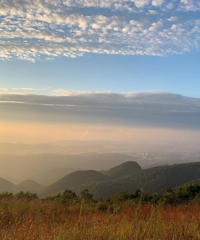 周末去这些地方耍太棒了!住帐篷、看日出、爬山、凹造型,安排