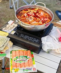 ���϶���һ����������ȥ����¶Ӫ��Ұ���������к����ܿ����췱��