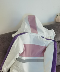 上身之后很好看的针织衫和外套,这个价格买得很值