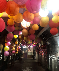 夜游李子坝,打卡据说好吃过鬼包子的那家店,意外发现这个宝藏地