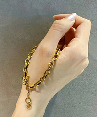 �ֲ�����ܻ���ܴ�����������ǰ���