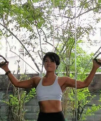 化对妆容,撸铁女孩也可秒变萌妹子,不会再有人和我当兄弟了吧