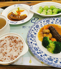 ��ȥ�������������ӣ��ҳ������С���������ͬ�⣬�������Һü���