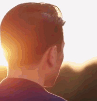 һ��ǰ�Ľ��죬�������뿪��