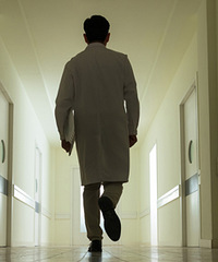 妇产科男医生是不是很不好找对象?相亲几次都因为职业被嫌弃