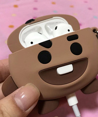 因为耳机套买了Airpods,我是第一个吗?