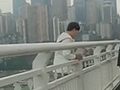 东水门大桥有人跳江