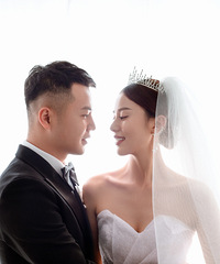 想拍显瘦又超甜的婚纱照?我觉得这样摆拍很科学!