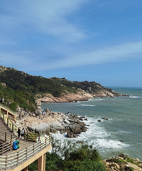 双月湾太宝藏了!人少风景好,海景套房和海鲜价格简直给力,安排