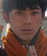 ���ڳ����棬����̨Ҳ̫Ӳ�ˣ�