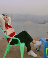 这是我此生喝过最巴适的坝坝茶,还能钓鱼、赏景和遛娃,安逸