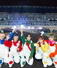 ϲ��HOT20�꣬��һ���ഺ��Լ