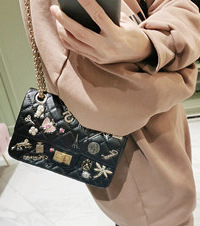 ���ֹ˼�ͬ�����ζ�2.55���°���������С���֣���ĺ�ʵ��