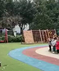 惊奇!五岁闺女用半个小时一字不漏的背诵了500字幼儿园讲话稿