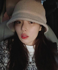 头顶凉飕飕?冬日没有一个女生躲得过它,来顶帽子增加时尚感吧