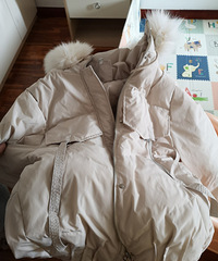 在北方穿也合适的保暖羽绒服,怀孕妈妈们也能穿哦