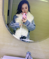 新买的这件衣服真的太划算了,买一件等于三件