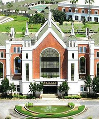 反对“鸡娃” 逃离内卷,中国家长在泰国实现“教育自由”