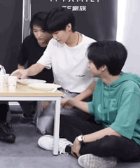 ʱ�������ŵĺؾ��ع���ʱһֱ�ֶ�