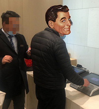 陪朋友下叉龙湖尘林间尾盘,前期买的2.8万/㎡,现在2.2万