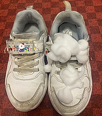 ����һ�����ĸ�ϴ���ݣ������Ь�ӡ��·������Ҽ�����ϴ�ɾ�