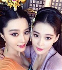 范冰冰和张馨予“风水轮流转”,谁能想到她俩人生会完全颠倒