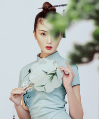 花钱来拍照,没想到却被拿来做样片,还体验了把当模特的快乐