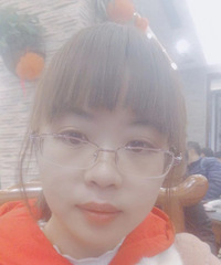 81��158CM�и�Ů���ĵ����������飬������˾��ְ