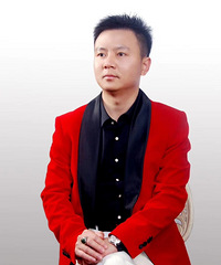 90年的作家征婚,希望对方专科以上学历
