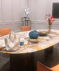 �����������򼷣����߳�λ��Ⱥ�ͣ����100��װ240�O��ƽ��