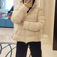 对JNBY羽绒服转粉