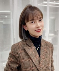 染了Lisa同款“挂耳染”,瞬间变得好时髦!这发色还显白