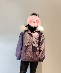 便宜入手的香芋紫棉服来了,毛领这圈摸起真的好舒服
