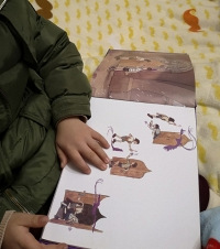 坚持2年亲子阅读,爸爸妈妈齐上阵,每晚看3本书娃都觉得少了
